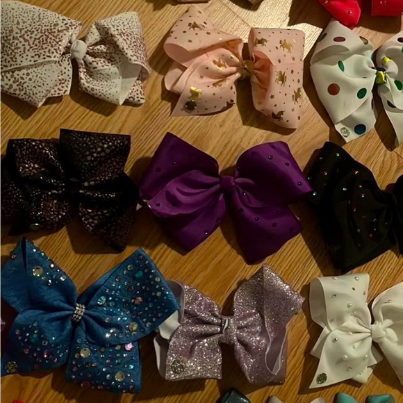JoJo bow lot - Picture 3 of 4